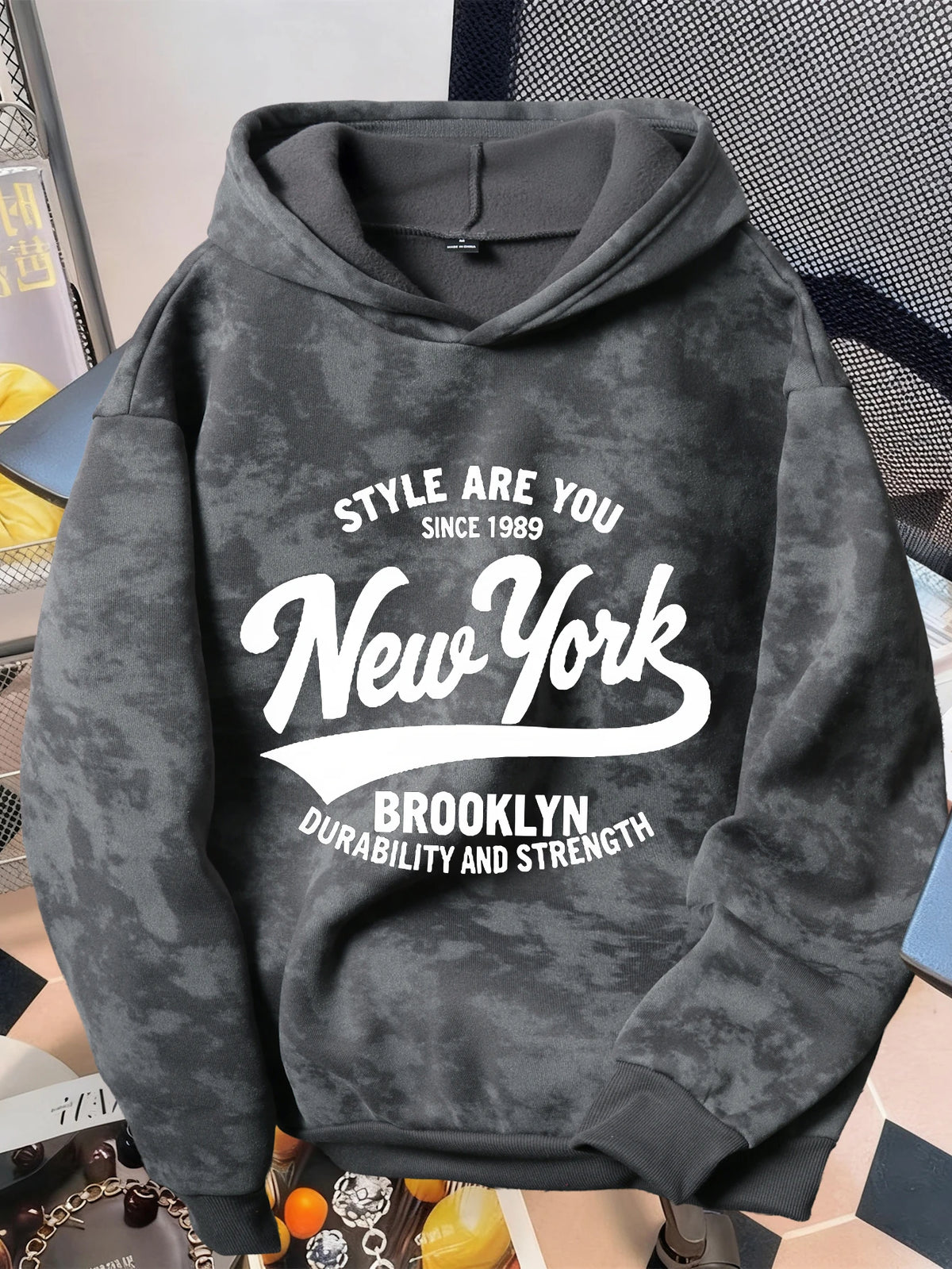 Men's Vintage-style Tie-dye Fleece Sweatshirt with A Graphic Print—streetwear and Hip-hop Style. Hoodie Men Clothing