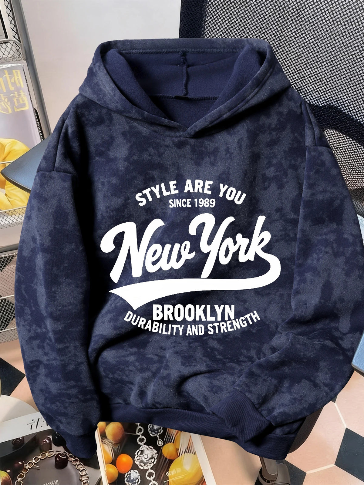 Men's Vintage-style Tie-dye Fleece Sweatshirt with A Graphic Print—streetwear and Hip-hop Style. Hoodie Men Clothing